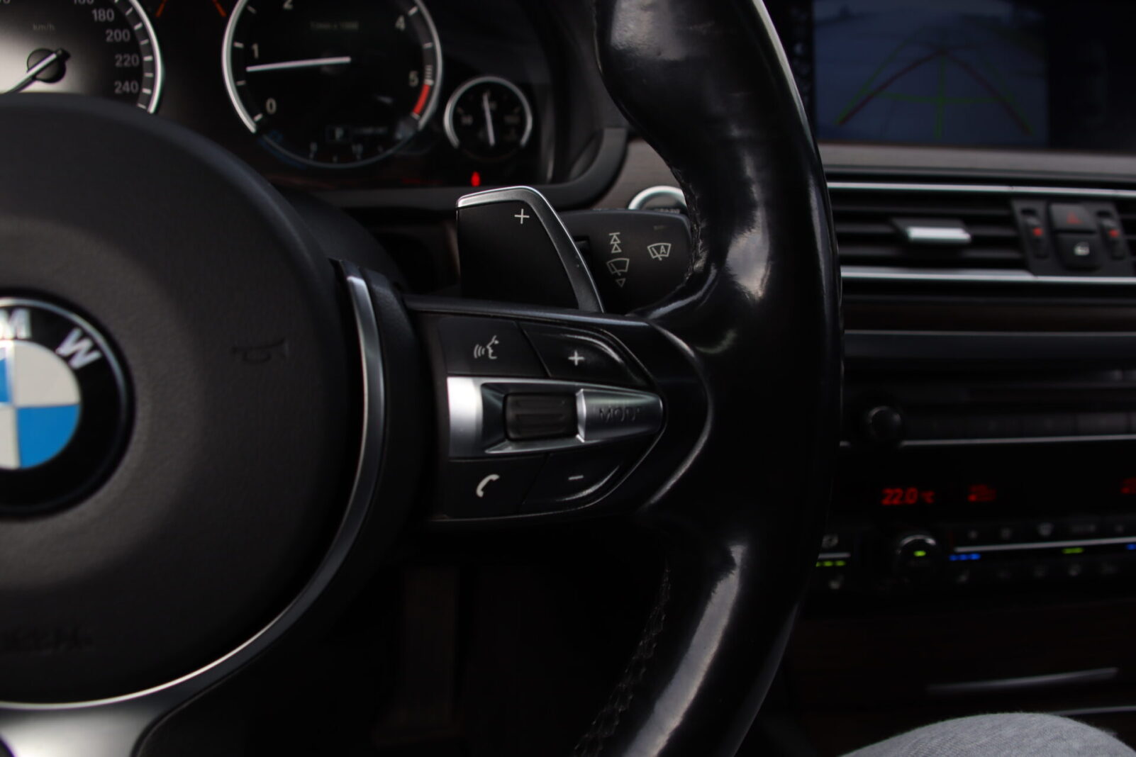 BMW 740 M-PACK
