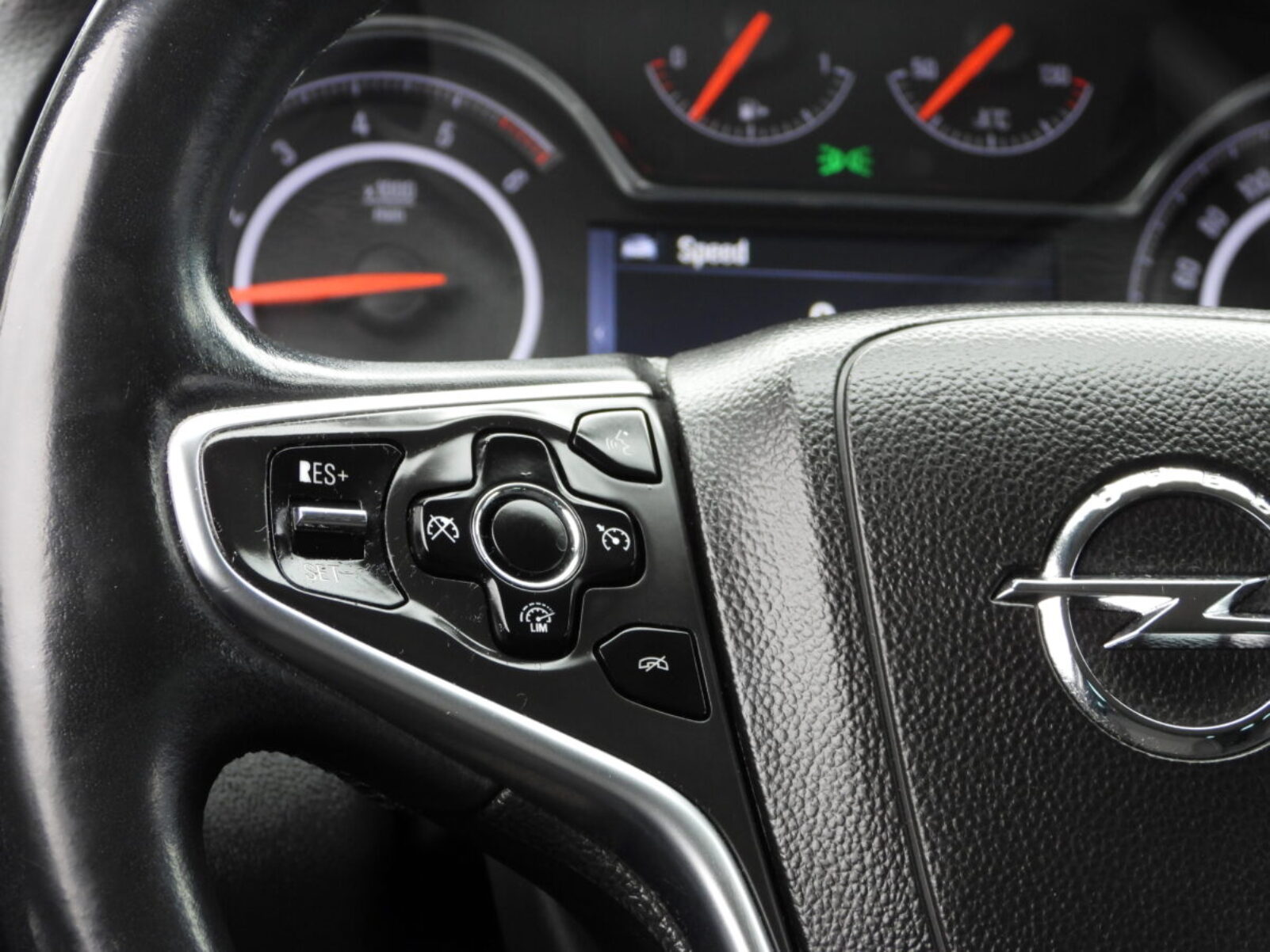 OPEL INSIGNIA SPORTS TOURER SW