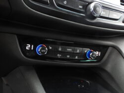 OPEL INSIGNIA SPORTS TOURER