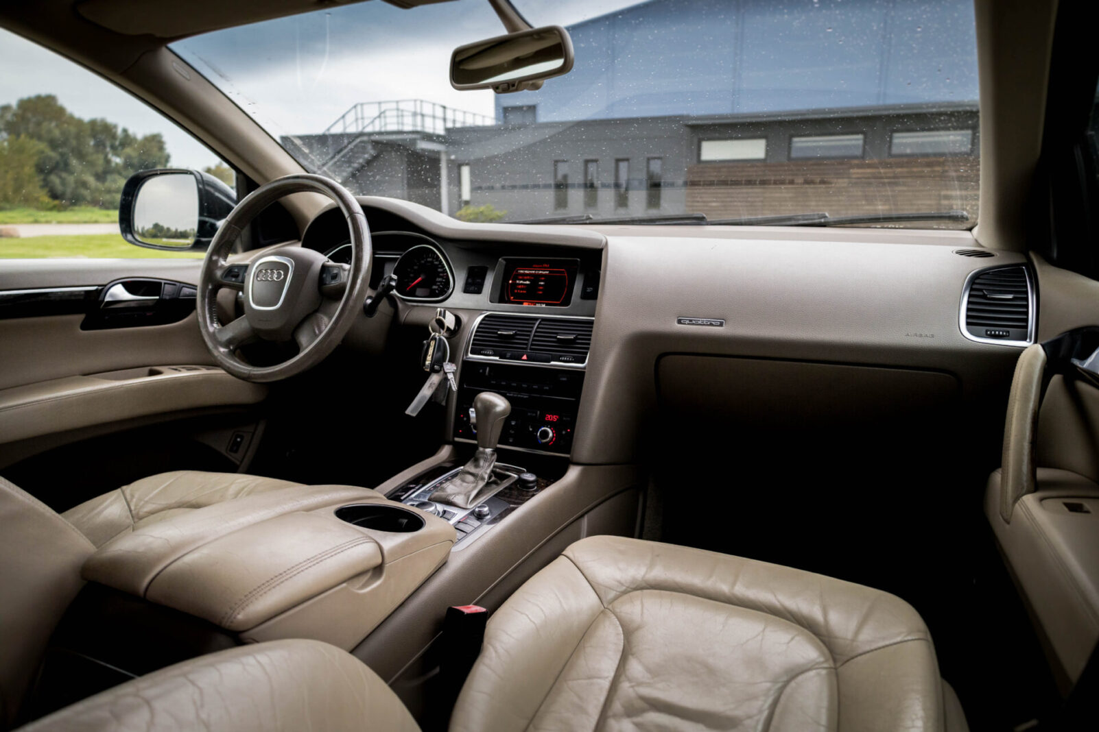 AUDI Q7