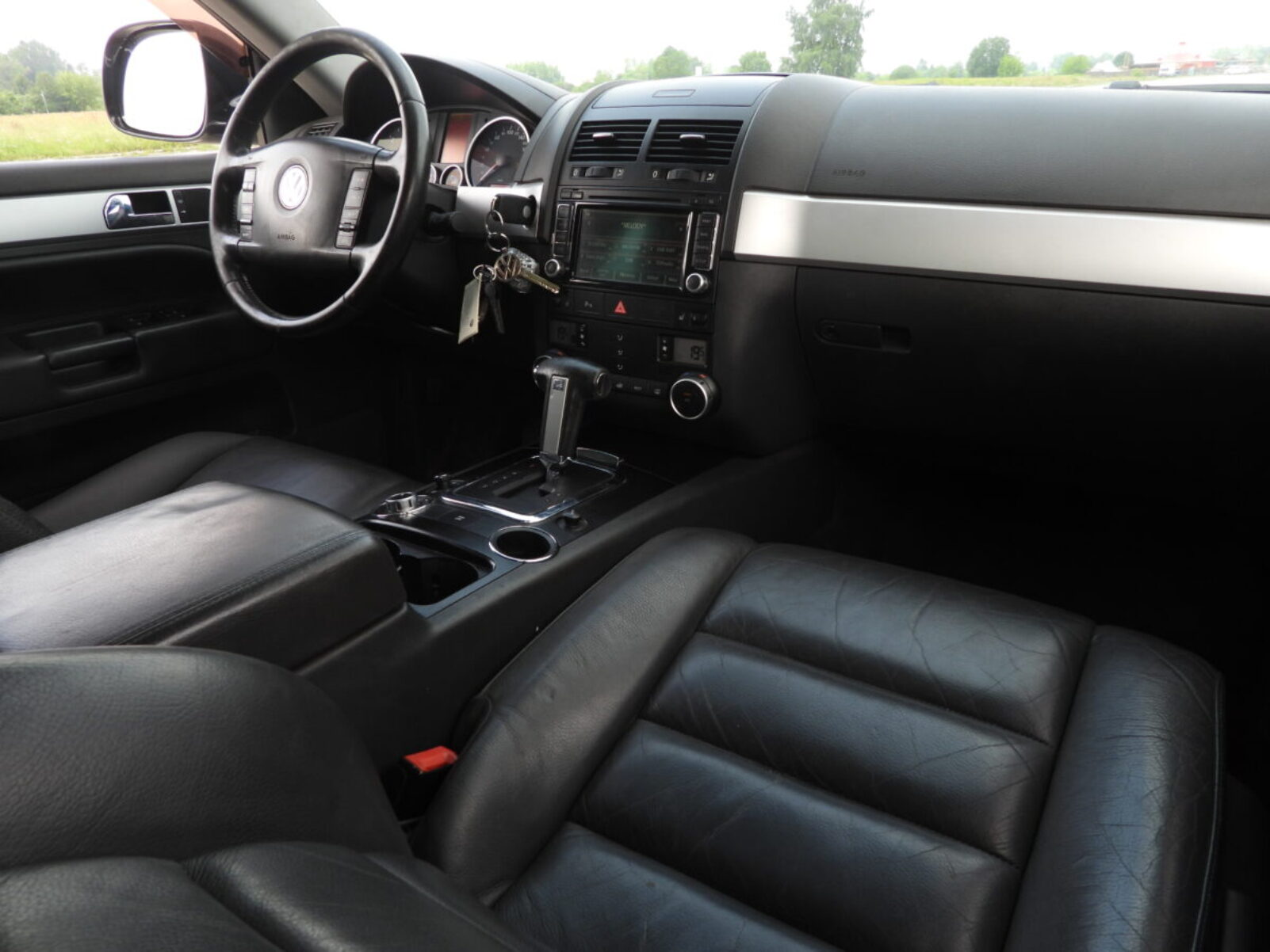 VW TOUAREG