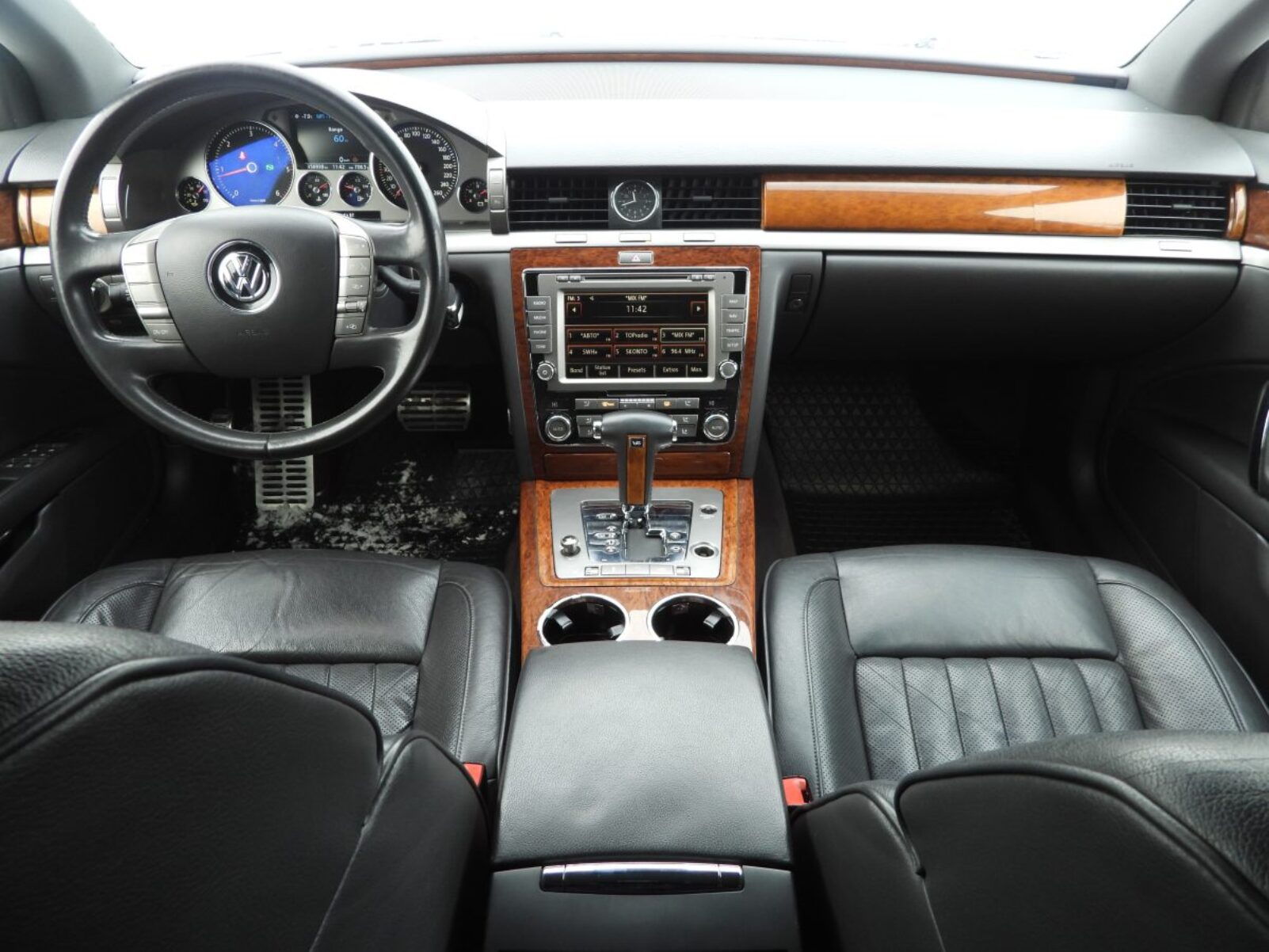 VW PHAEON