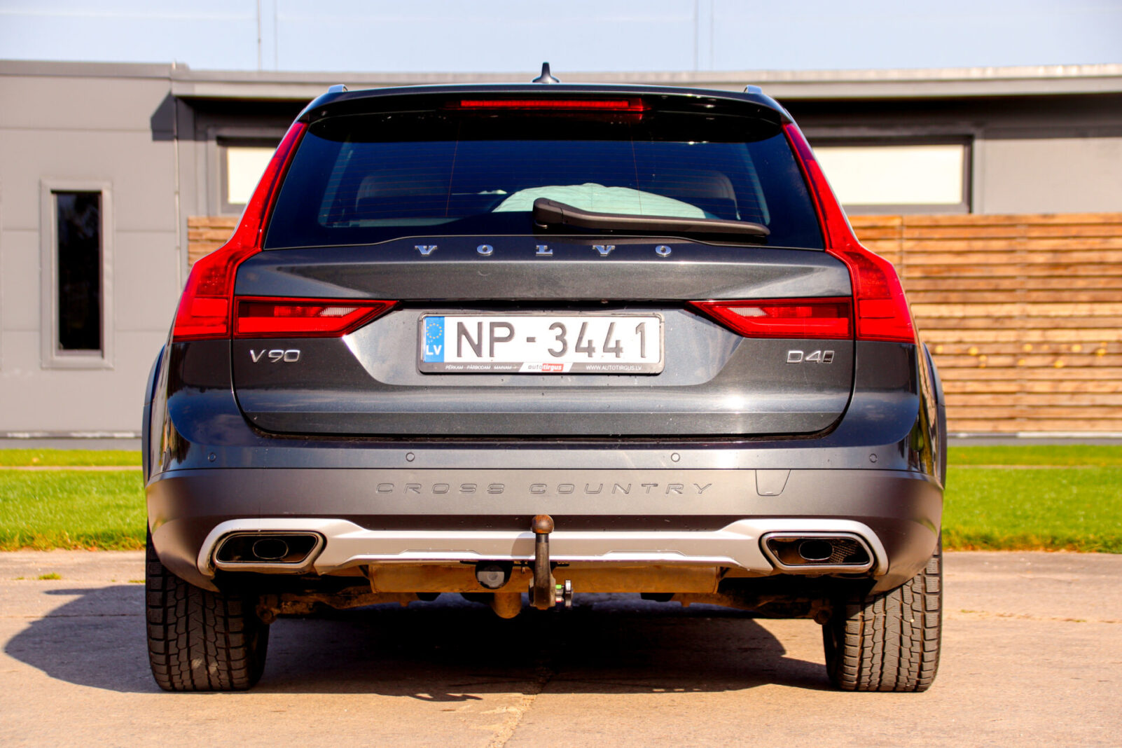 VOLVO V90 CROSS COUNTRY