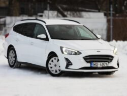 FORD FOCUS