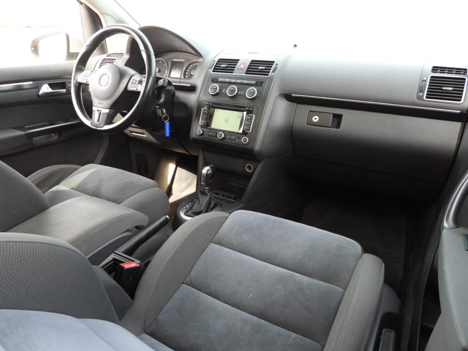 VW TOURAN