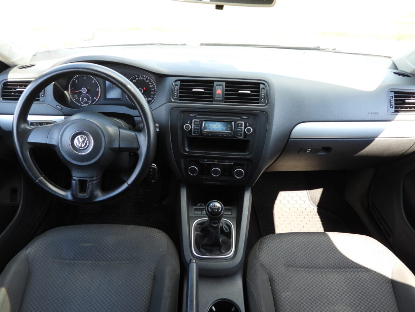 VW JETTA