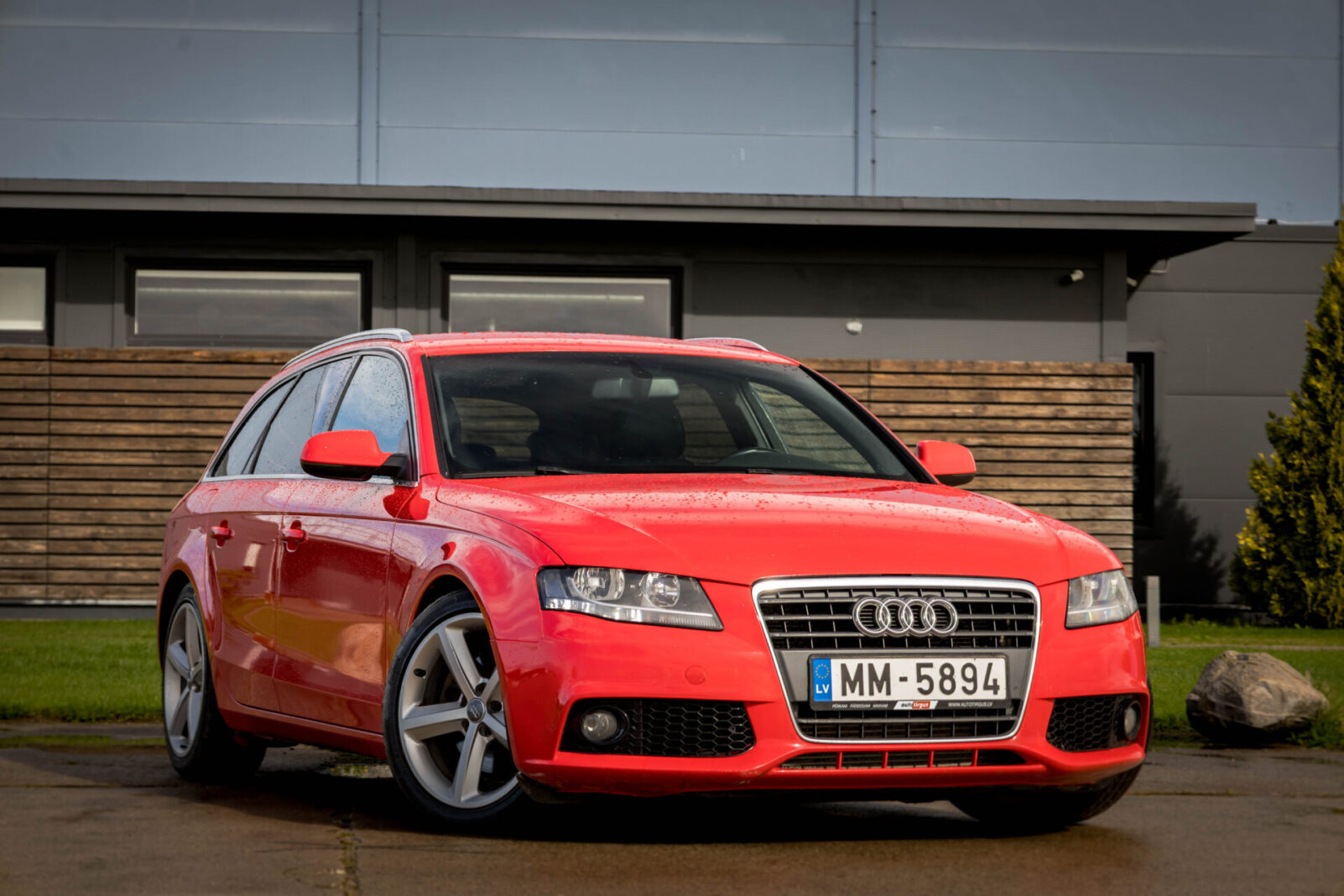 AUDI A4