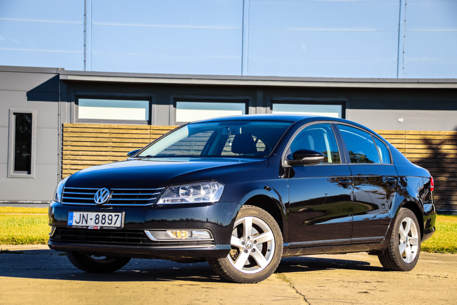 VW PASSAT