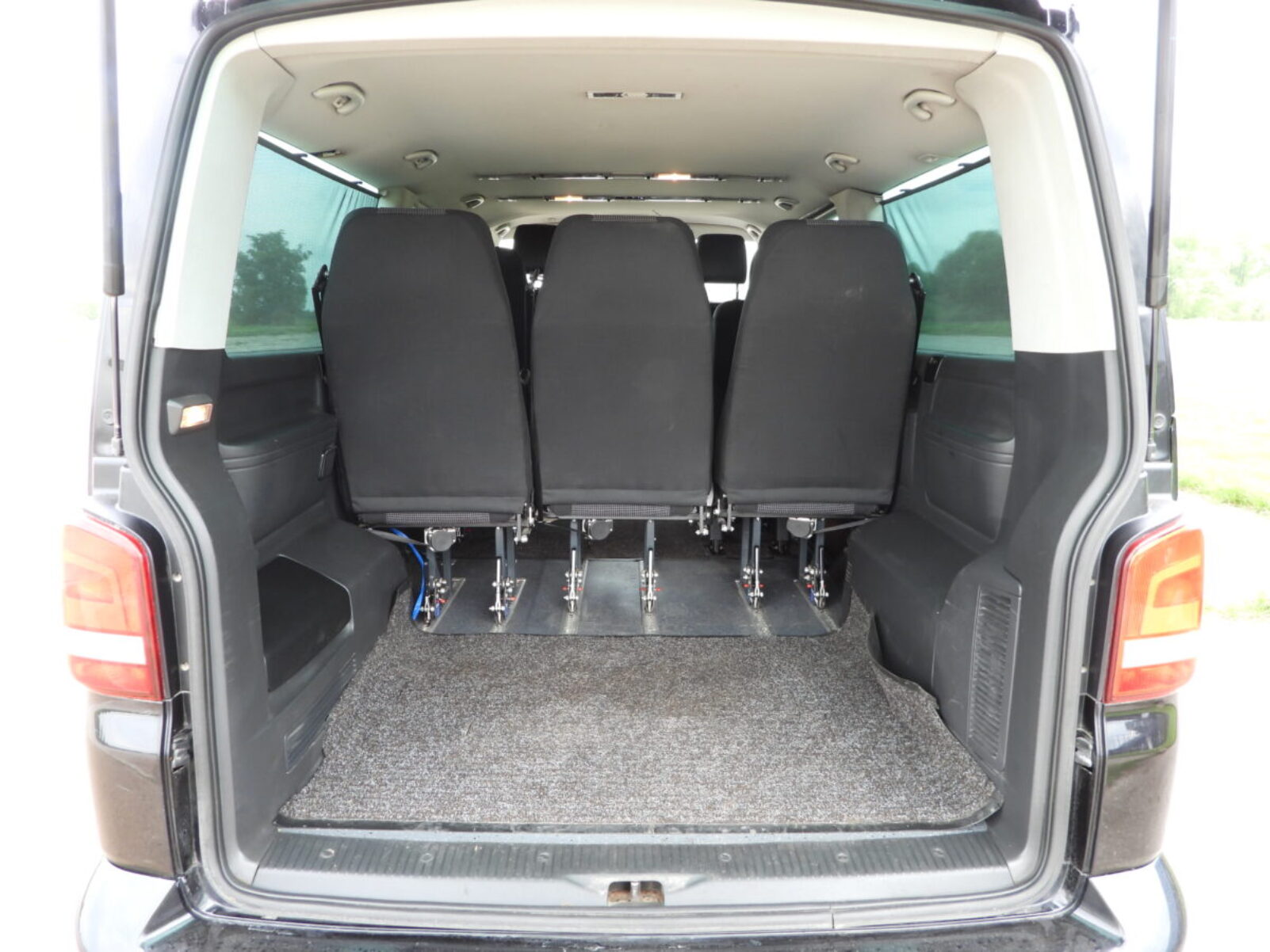 VW CARAVELLE
