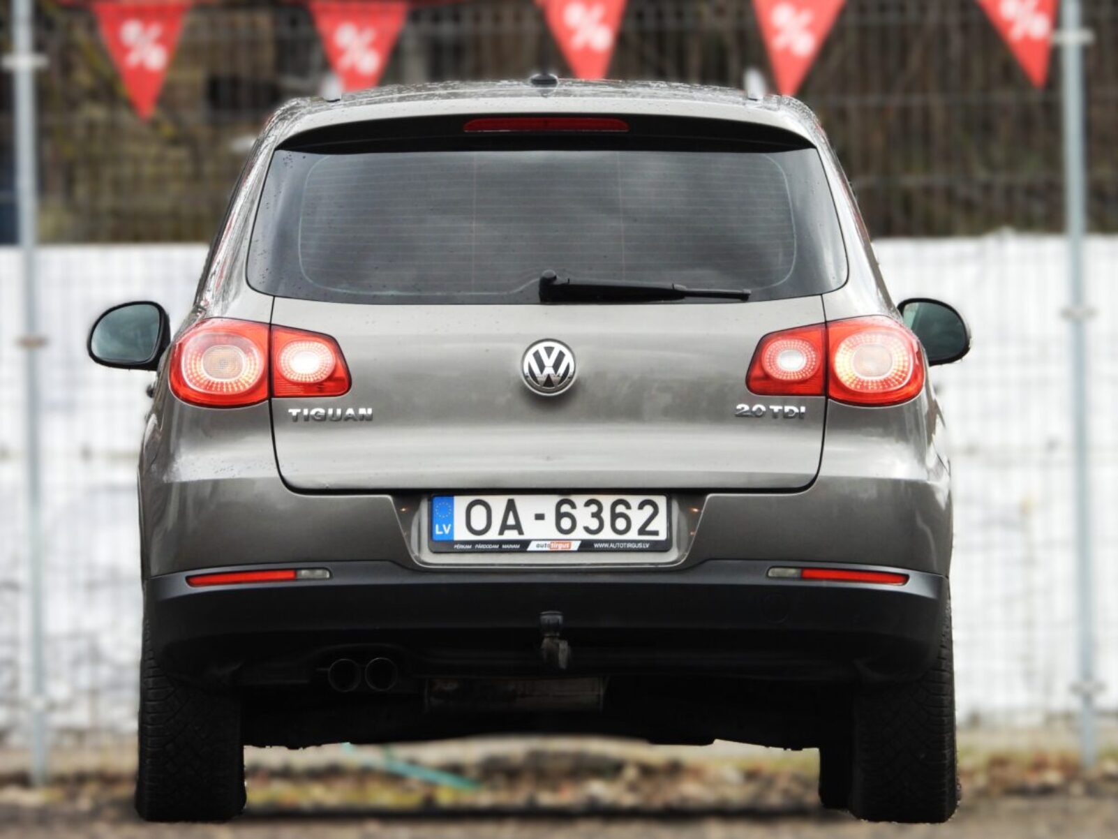 VW TIGUAN