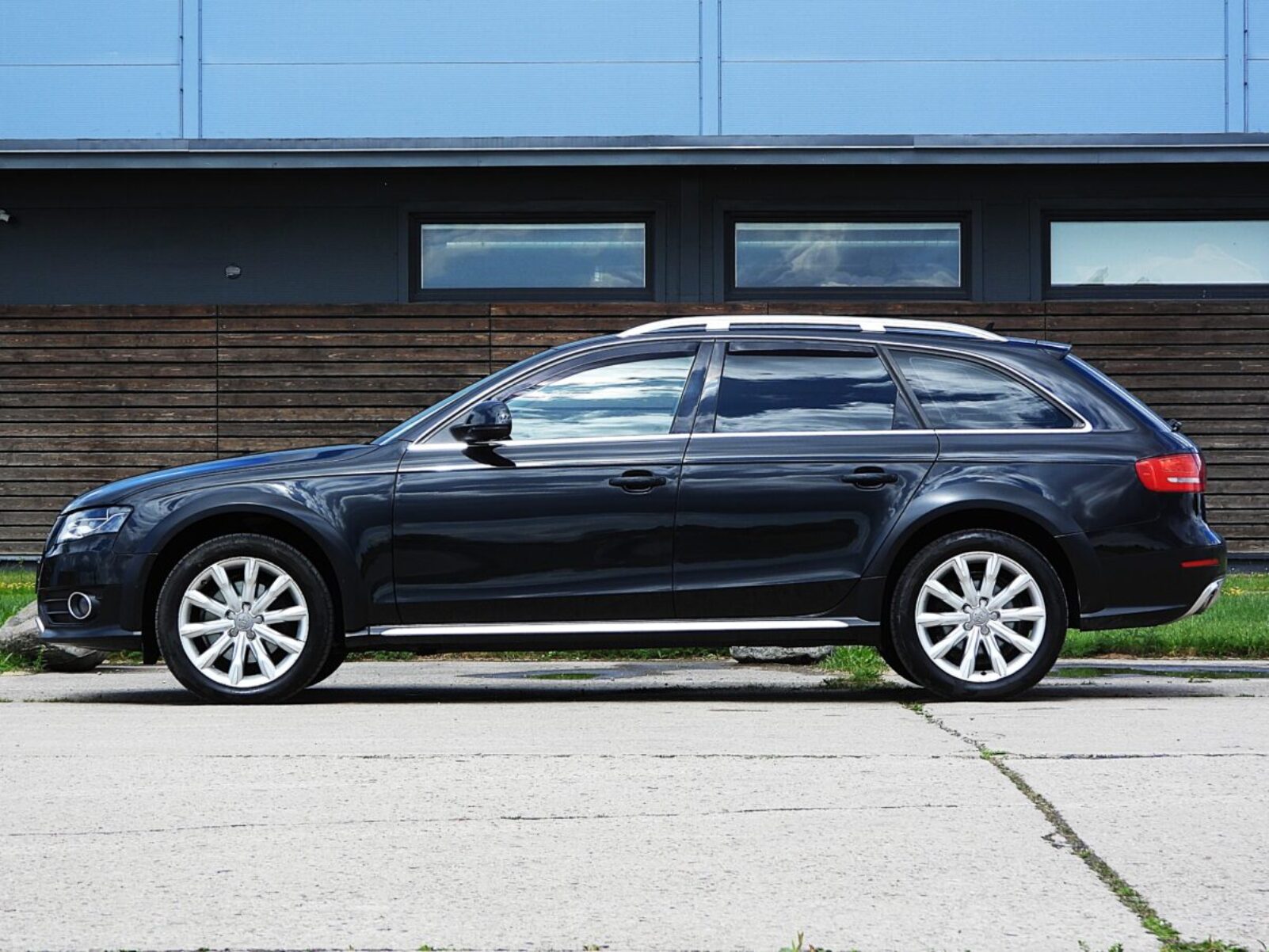 AUDI A4 ALLROAD