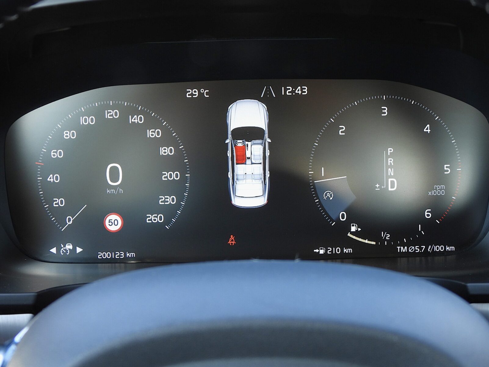 VOLVO S90