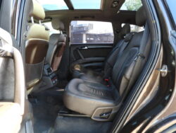 AUDI Q7 S-line