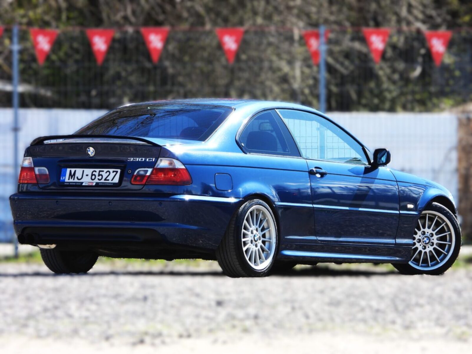 BMW 330 M-PACK