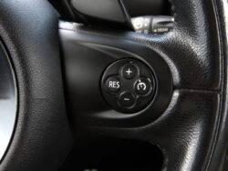 MINI COOPER ALL4