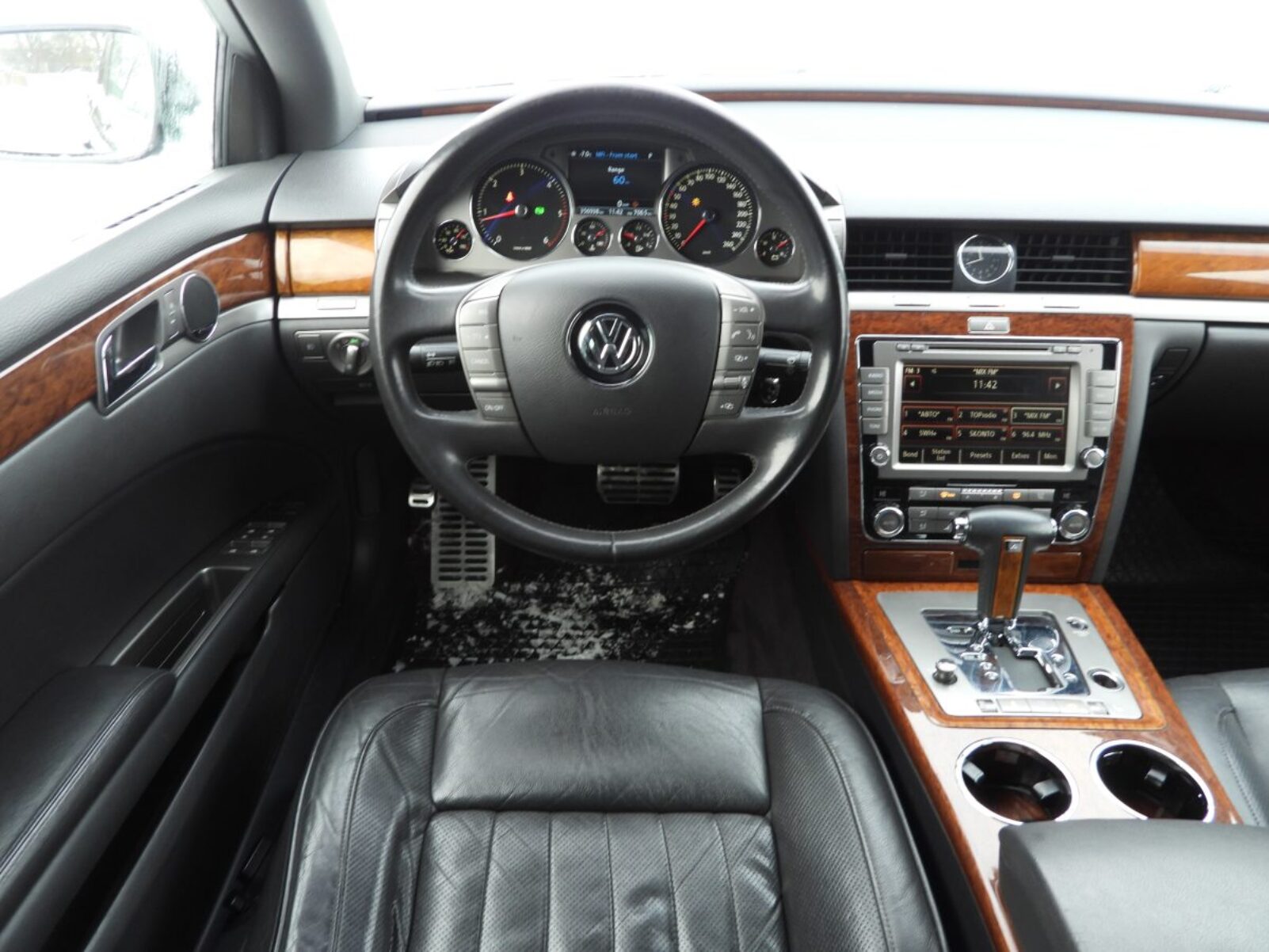 VW PHAEON
