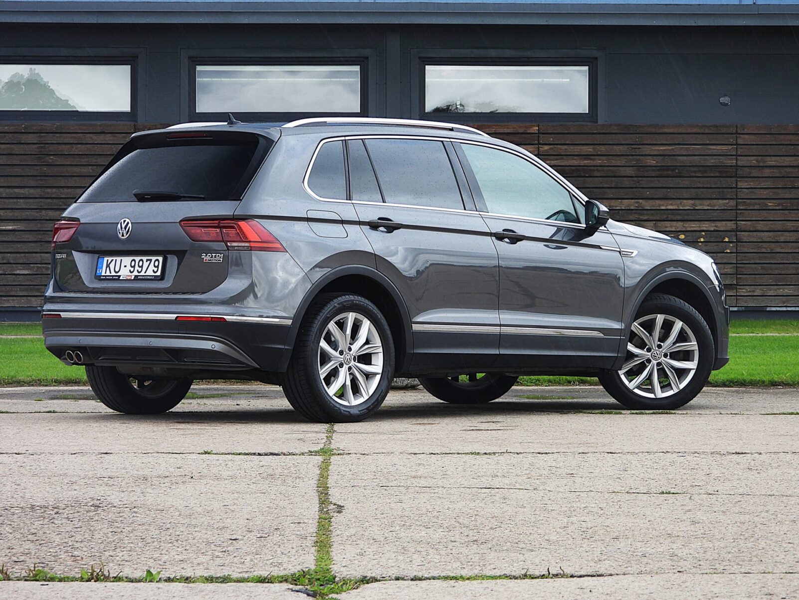VW TIGUAN