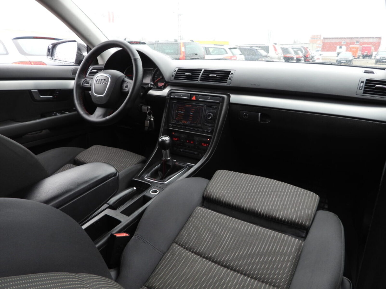 AUDI A4 S-line