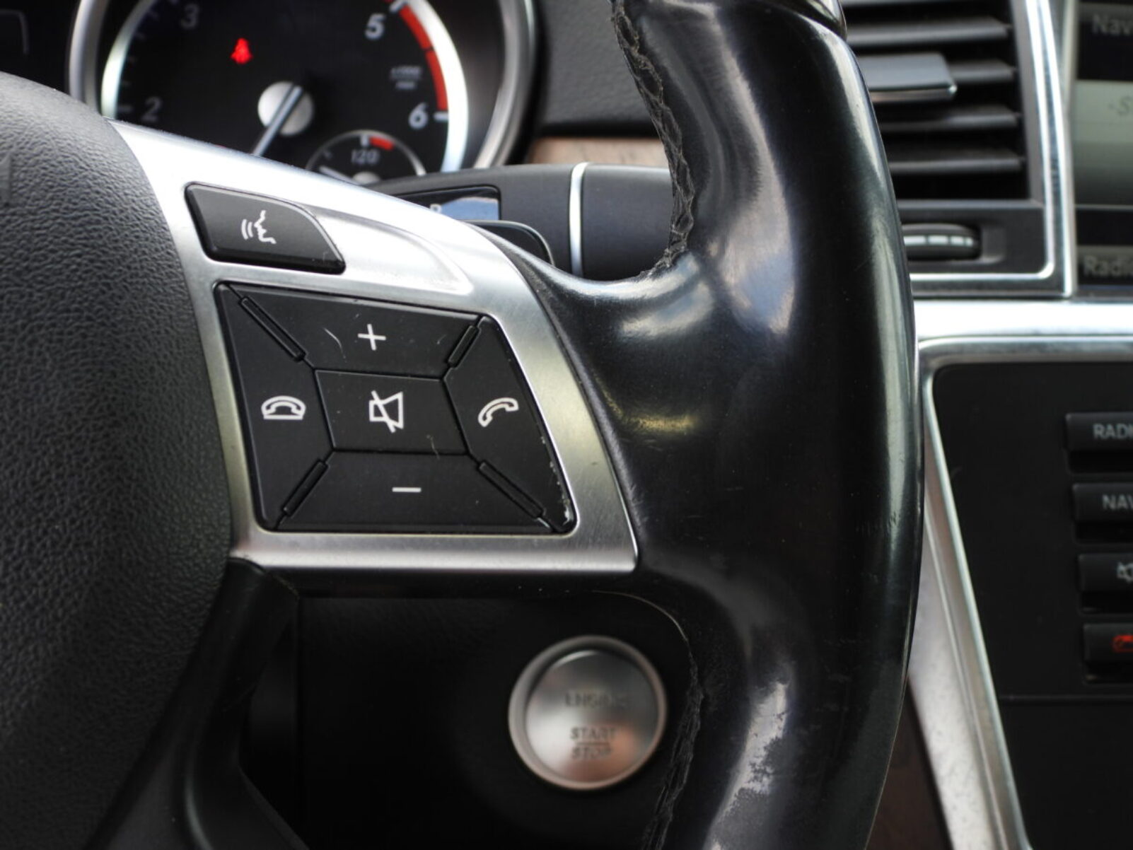 MERCEDES BENZ GL350