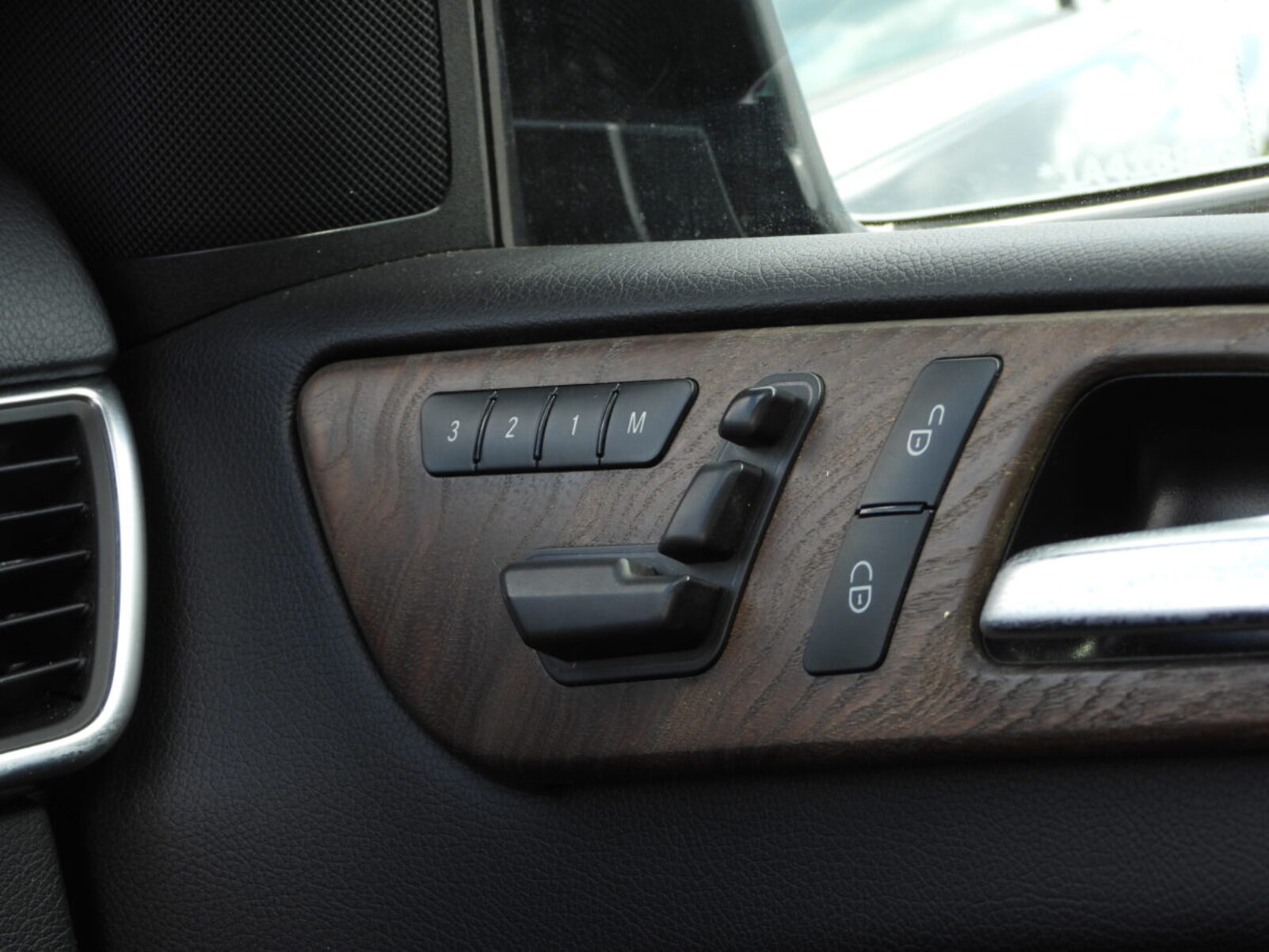 MERCEDES BENZ GL350