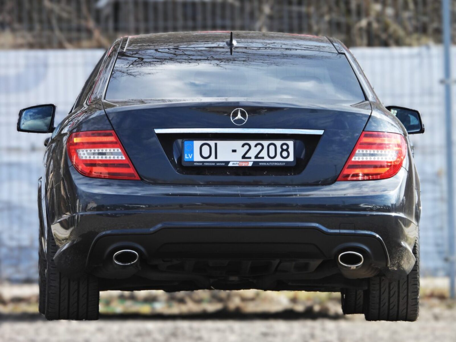 MERCEDES BENZ C350