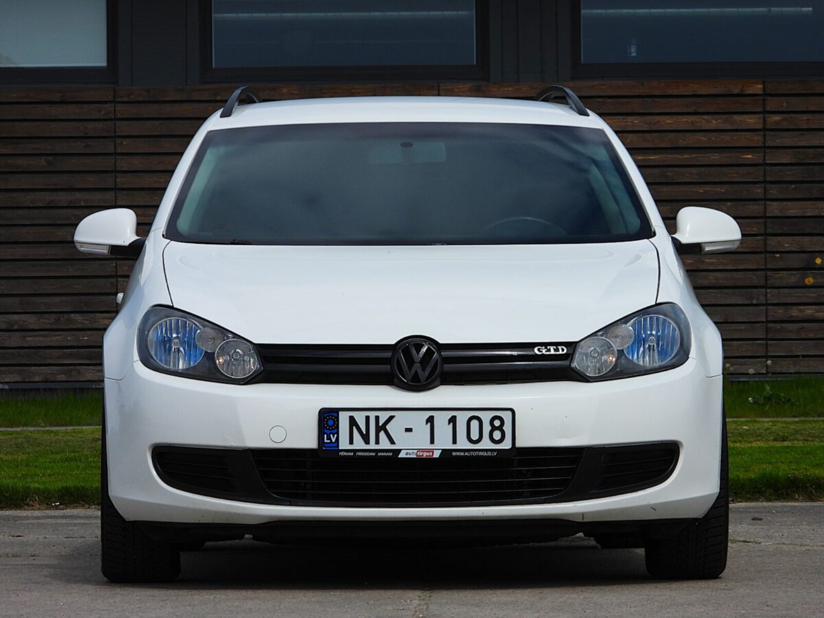 GOLF 6