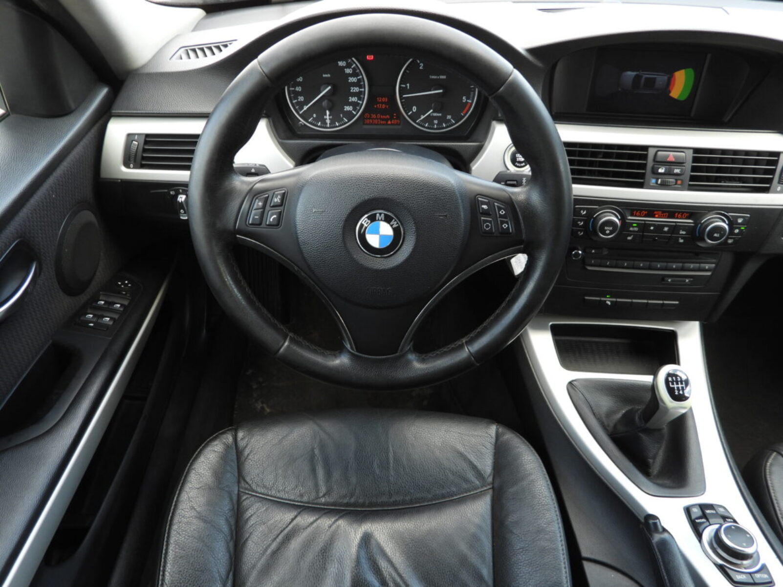 BMW 325