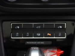 VW SHARAN