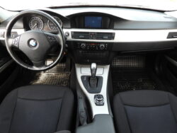 BMW 318 FACE-LIFT