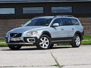VOLVO XC70