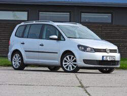 VW TOURAN
