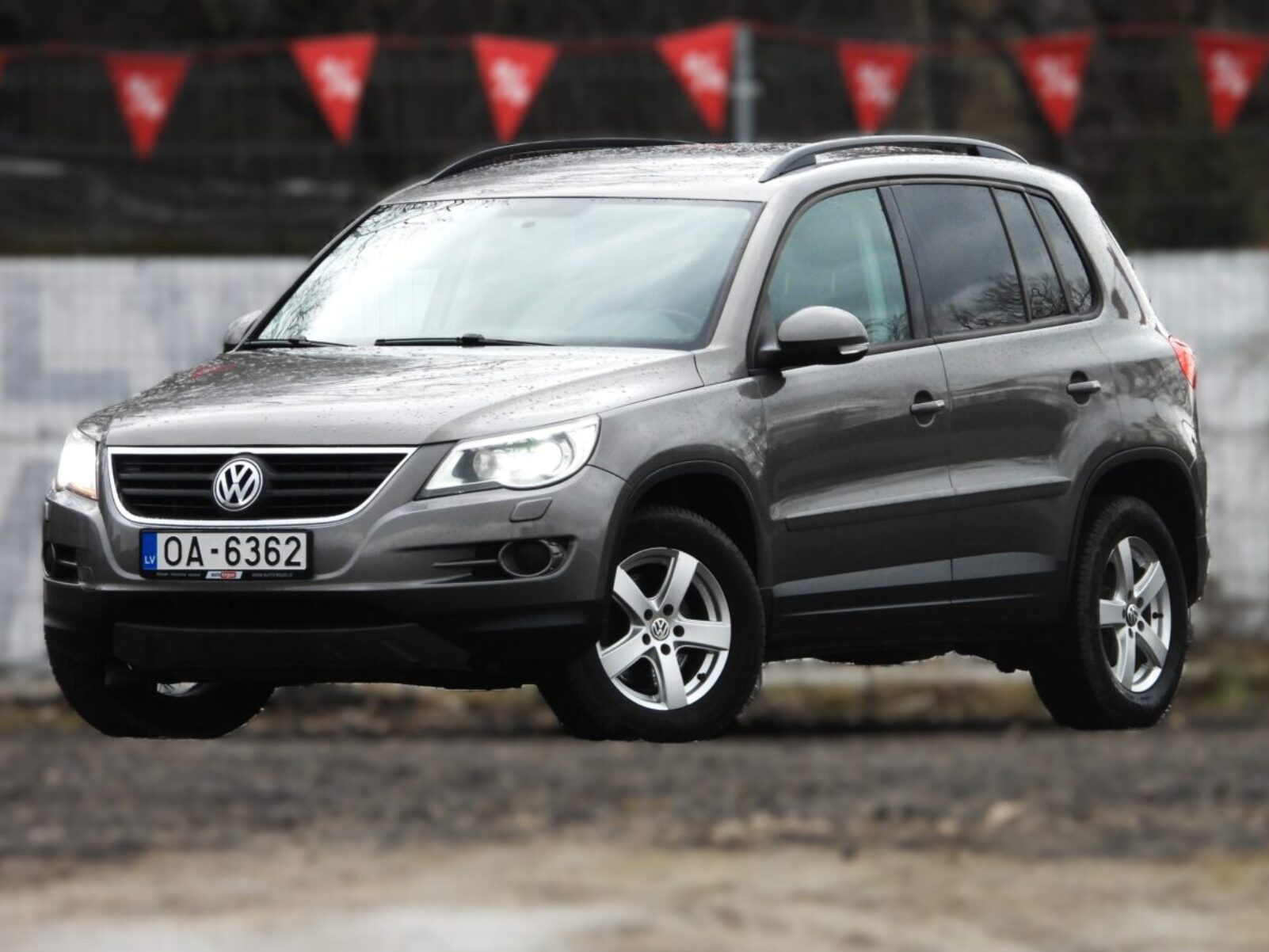 VW TIGUAN