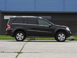 MERCEDES BENZ GL320