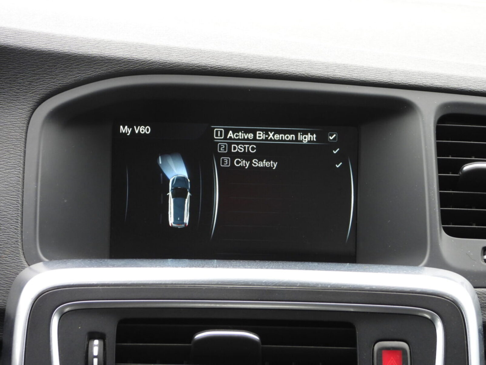VOLVO V60 PLUG IN HYBRID
