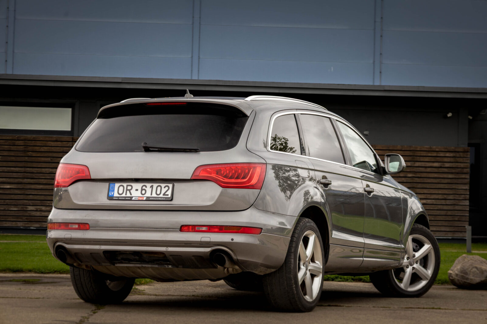 AUDI Q7