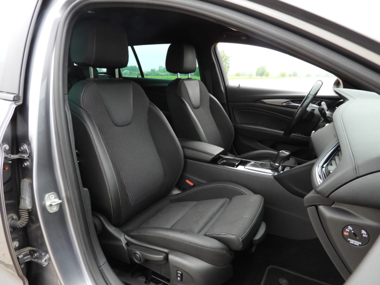 OPEL INSIGNIA SPORTS TOURER