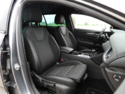 OPEL INSIGNIA SPORTS TOURER