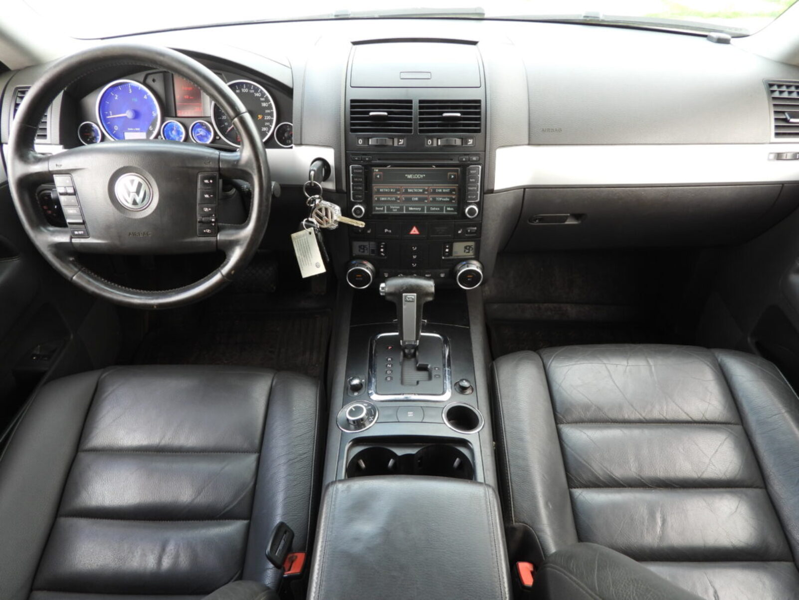 VW TOUAREG