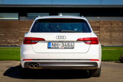 AUDI A4 AVANT