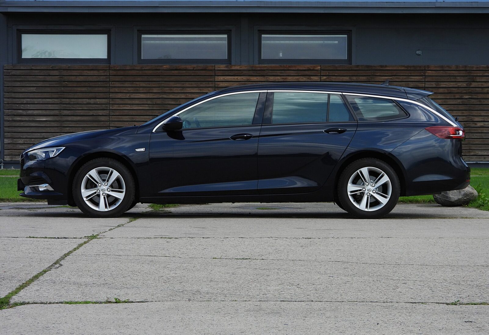 OPEL INSIGNIA SPORTS TOURER