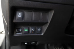 NISSAN X TRAIL