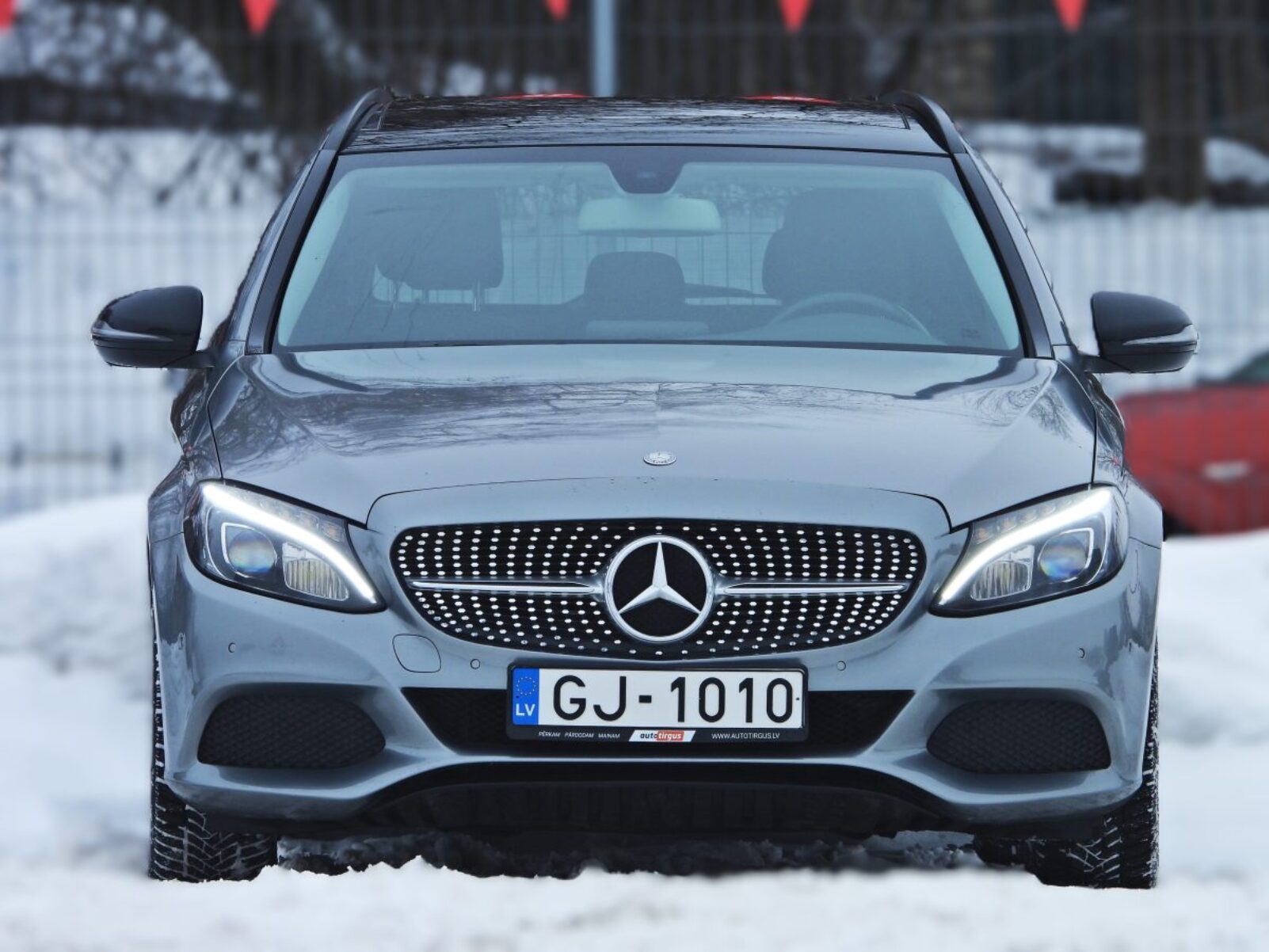 MERCEDES BENZ C220 D