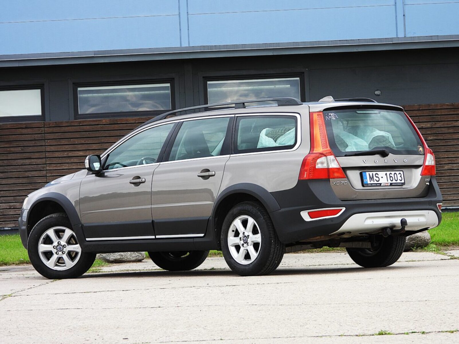 VOLVO XC70