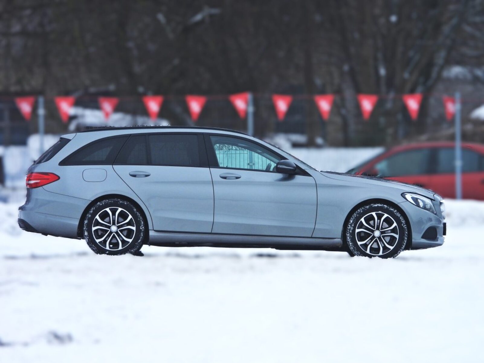 MERCEDES BENZ C220 D