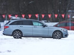MERCEDES BENZ C220 D