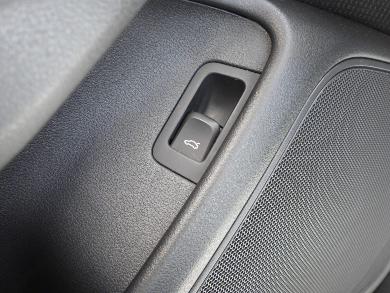 AUDI A6 S-LINE