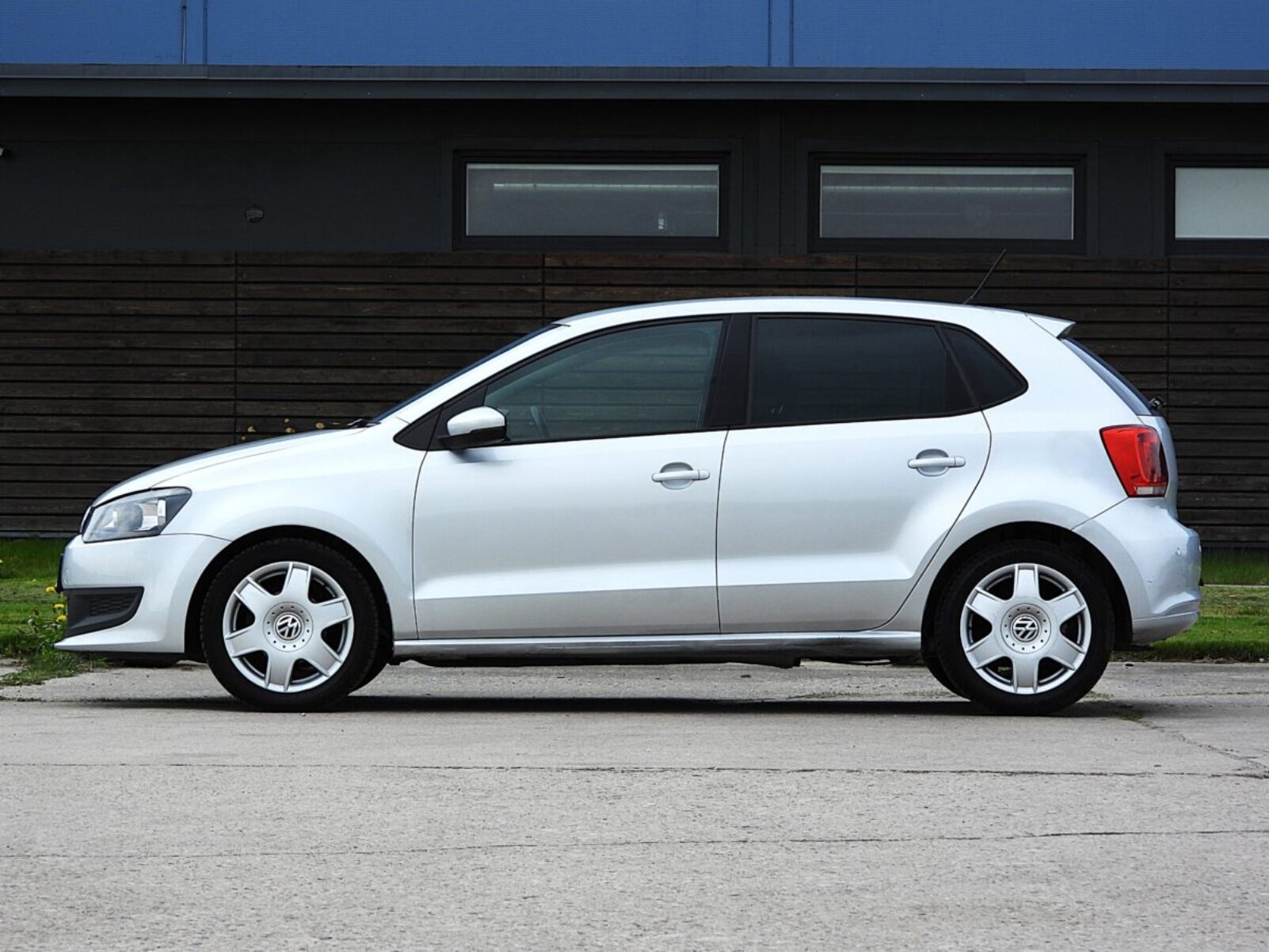 VW POLO