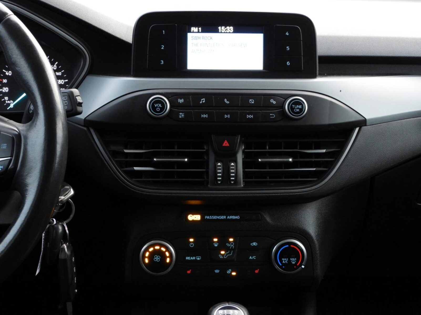FORD FOCUS