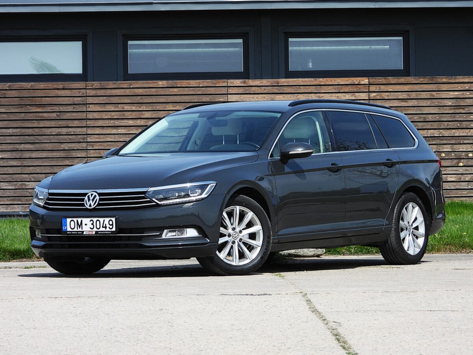 VW PASSAT