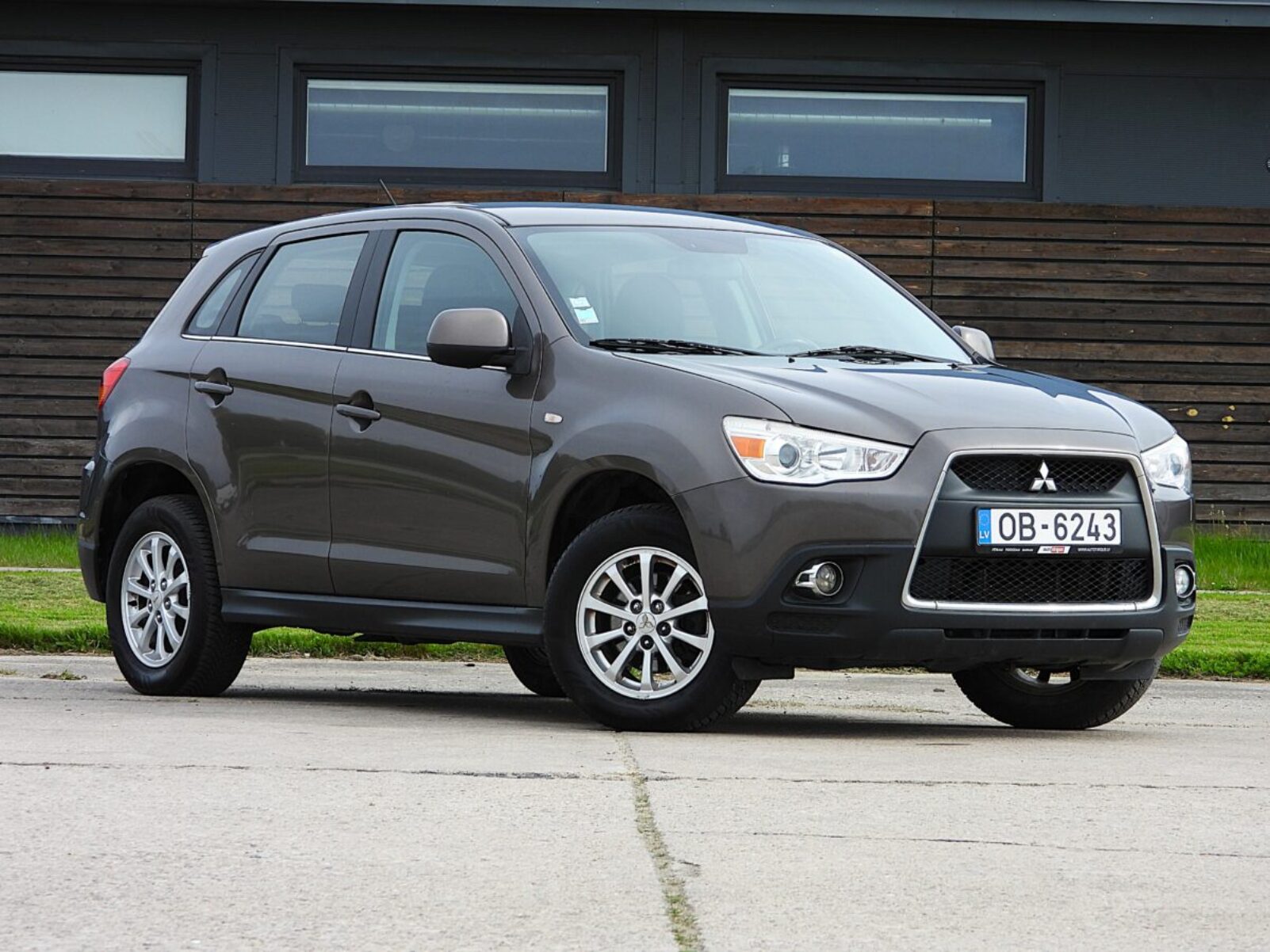MITSUBISHI ASX